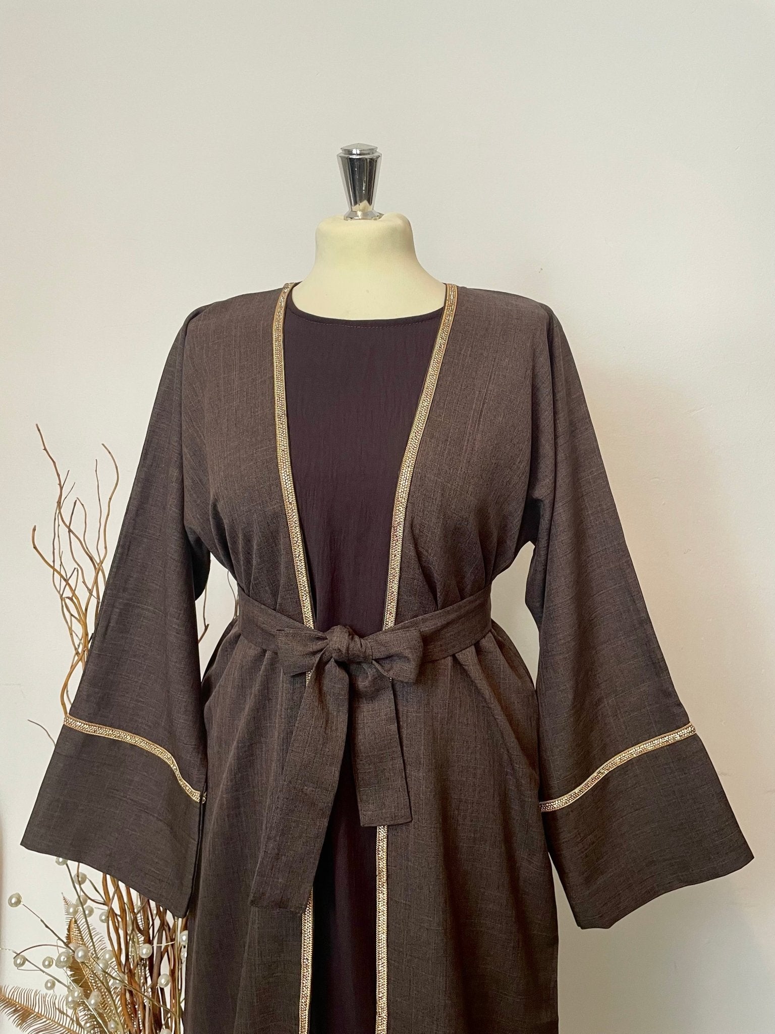 Plain Linen Abaya - 4 Piece Set in Brown - Rouh London
